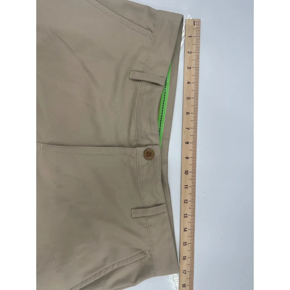 Izod‎ Golf Mens Tan Khaki Flat Front Performance Shorts Size 34